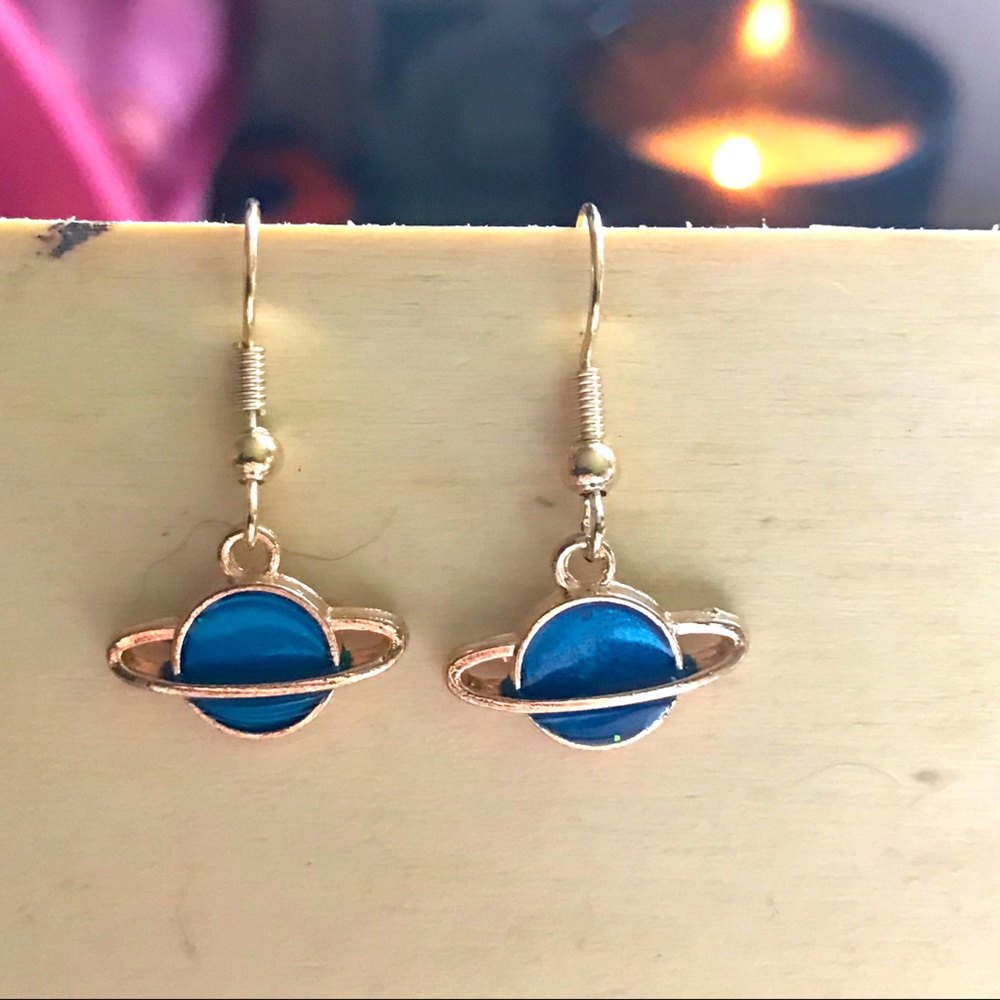 🪐Handmade Mini Planet Gold Dangling Earrings🪐